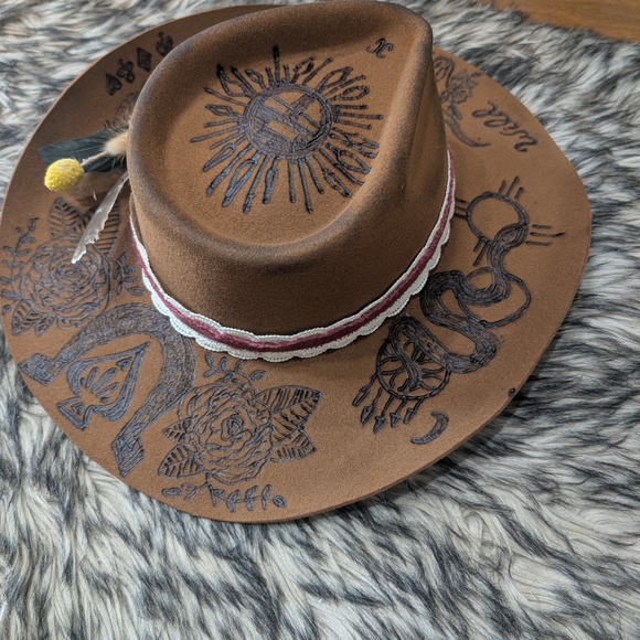 Wyeth Burned Hat- Waylon Jennings - Picture 3 of 6